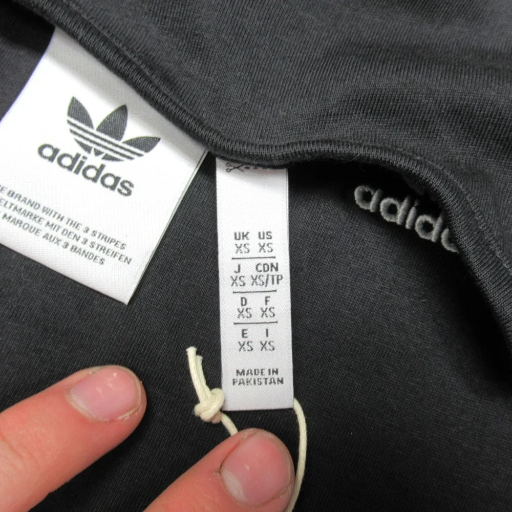 Adidas Shirt Men XS Black Crew Neck Sleeveless Essentials‎ Tank Top Athletic NEW